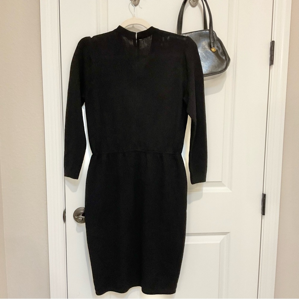 St John by Marie Gray Vintage Santana Knit Dress Size 4, EUC - Picture 5 of 7